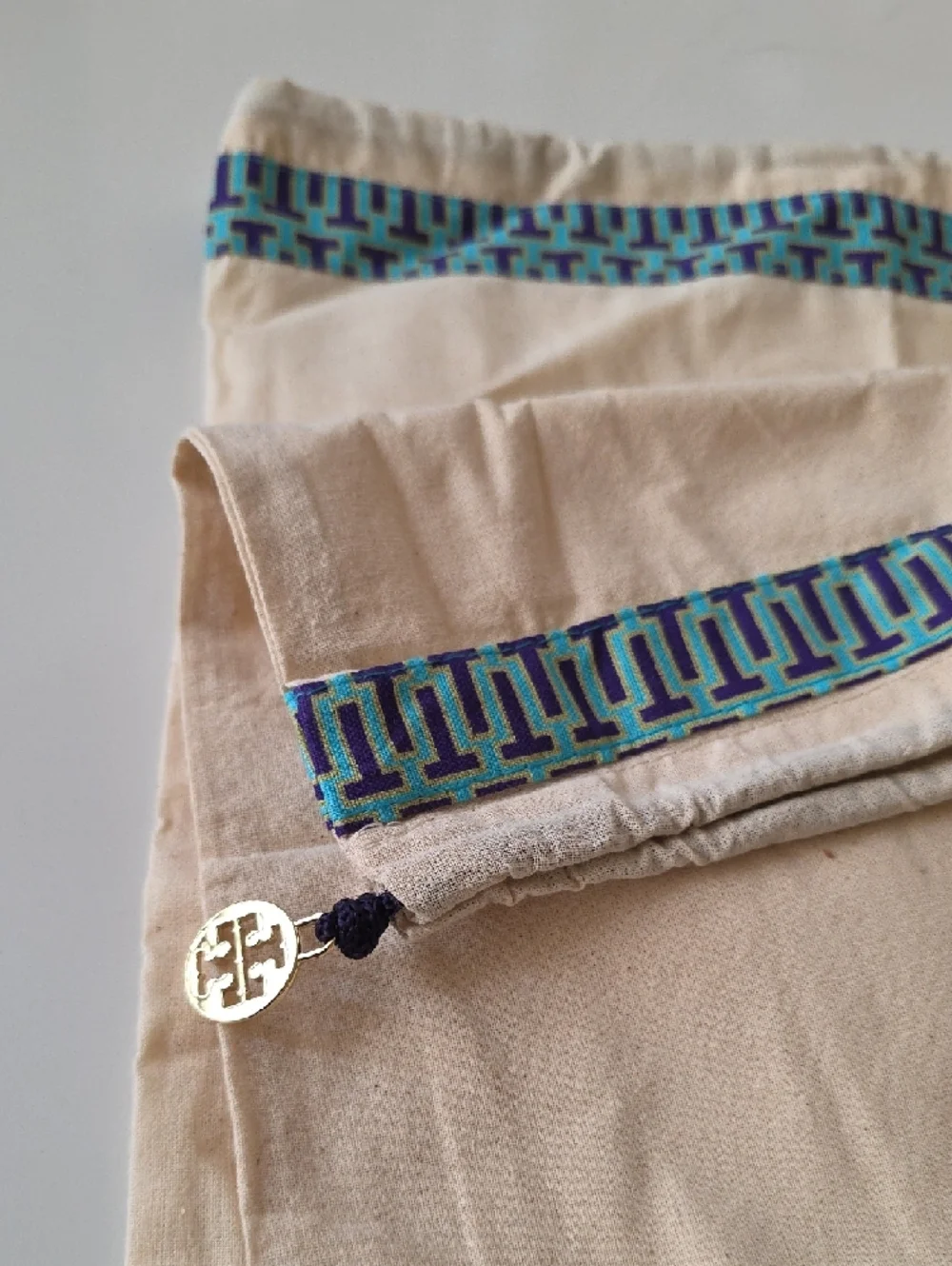 Tory Burch Canvas Drawstring‎ Dust Bags with Blue Geometric Trim. (2)
